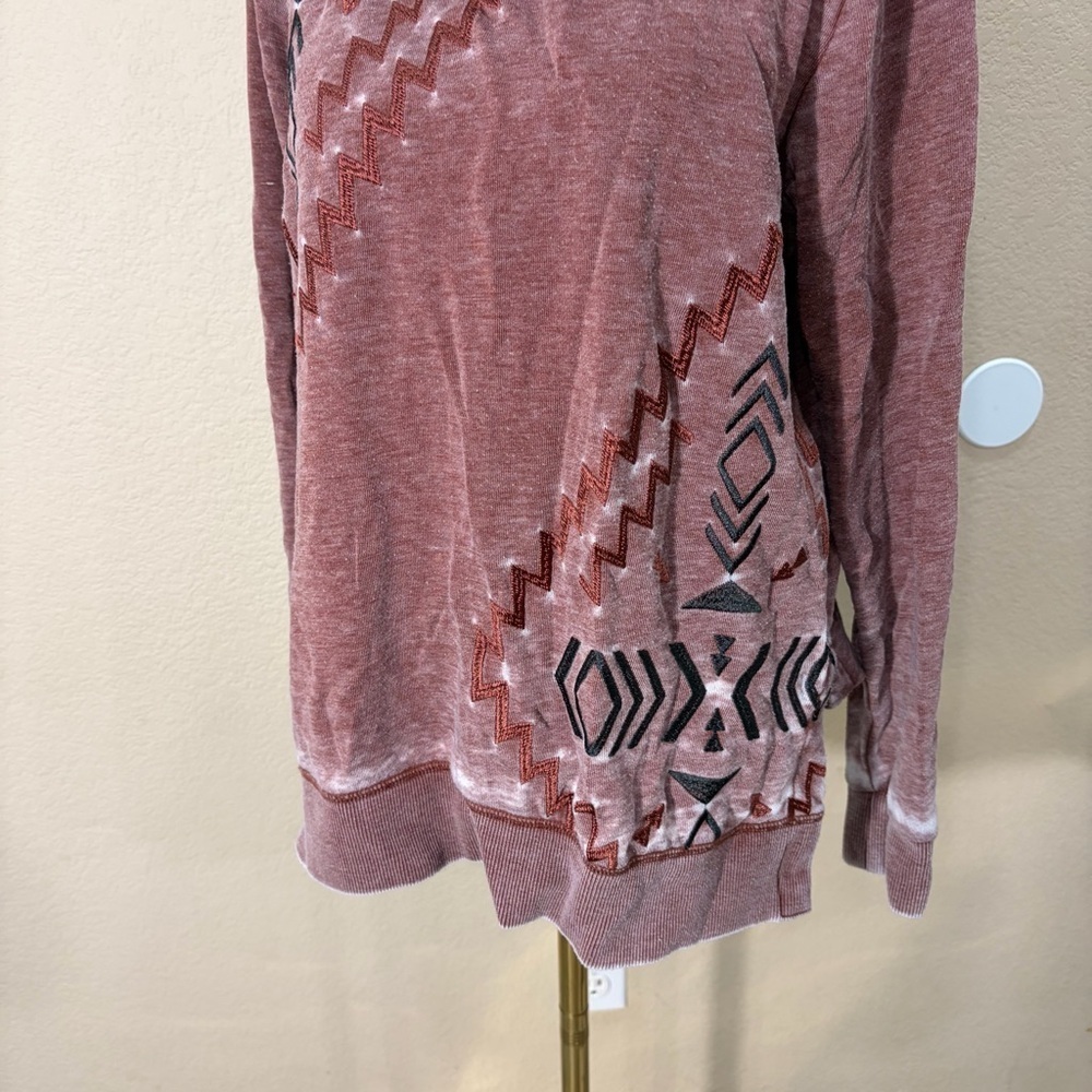 Ariat Women's Sweatshirt Turtleneck Maroon Aztec Native Western Sz M Biker Boho - Picture 3 of 11